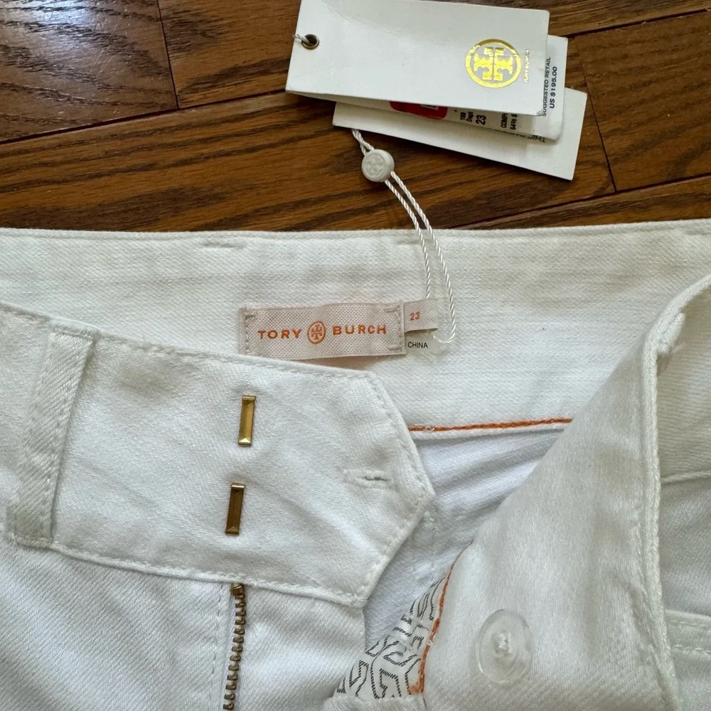 Tory Burch white Flared Cropped Jeans Size 23 - Picture 4 of 7